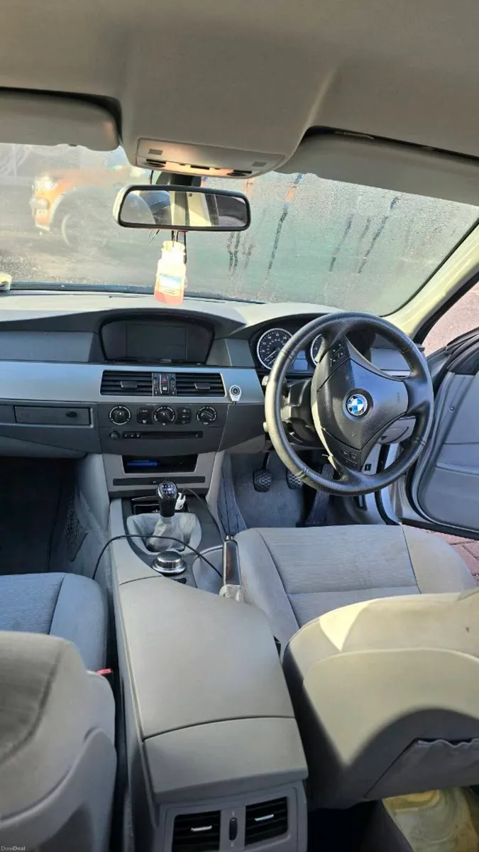 Bmw 520d - Image 2