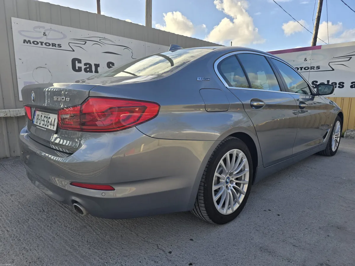 181 BMW 530e Auto Petrol Plug-in Hybrid High Spec - Image 6