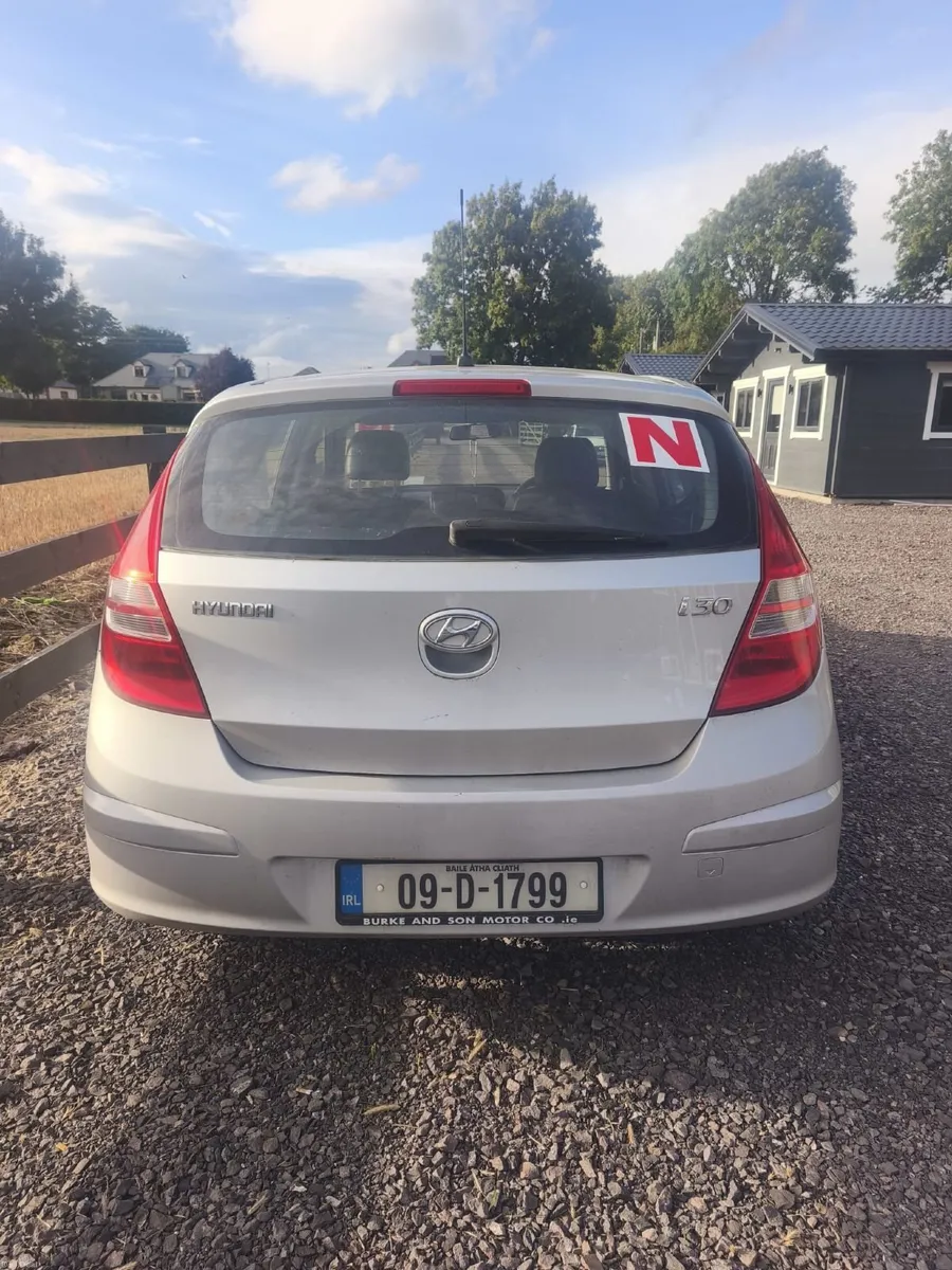 Hyundai i30 2009 - Image 2