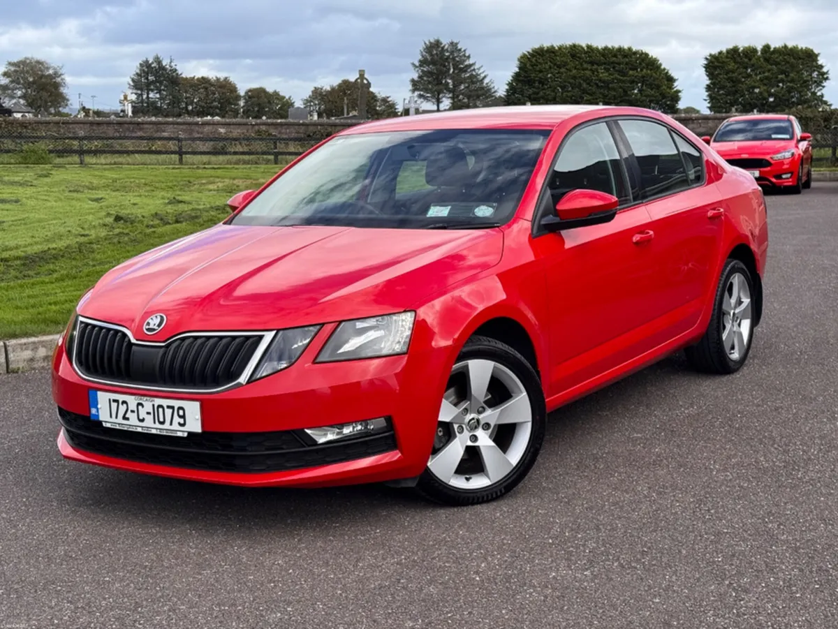 Skoda Octavia AMBITION 1.6 TDI 90HP 4 4DR - Image 3