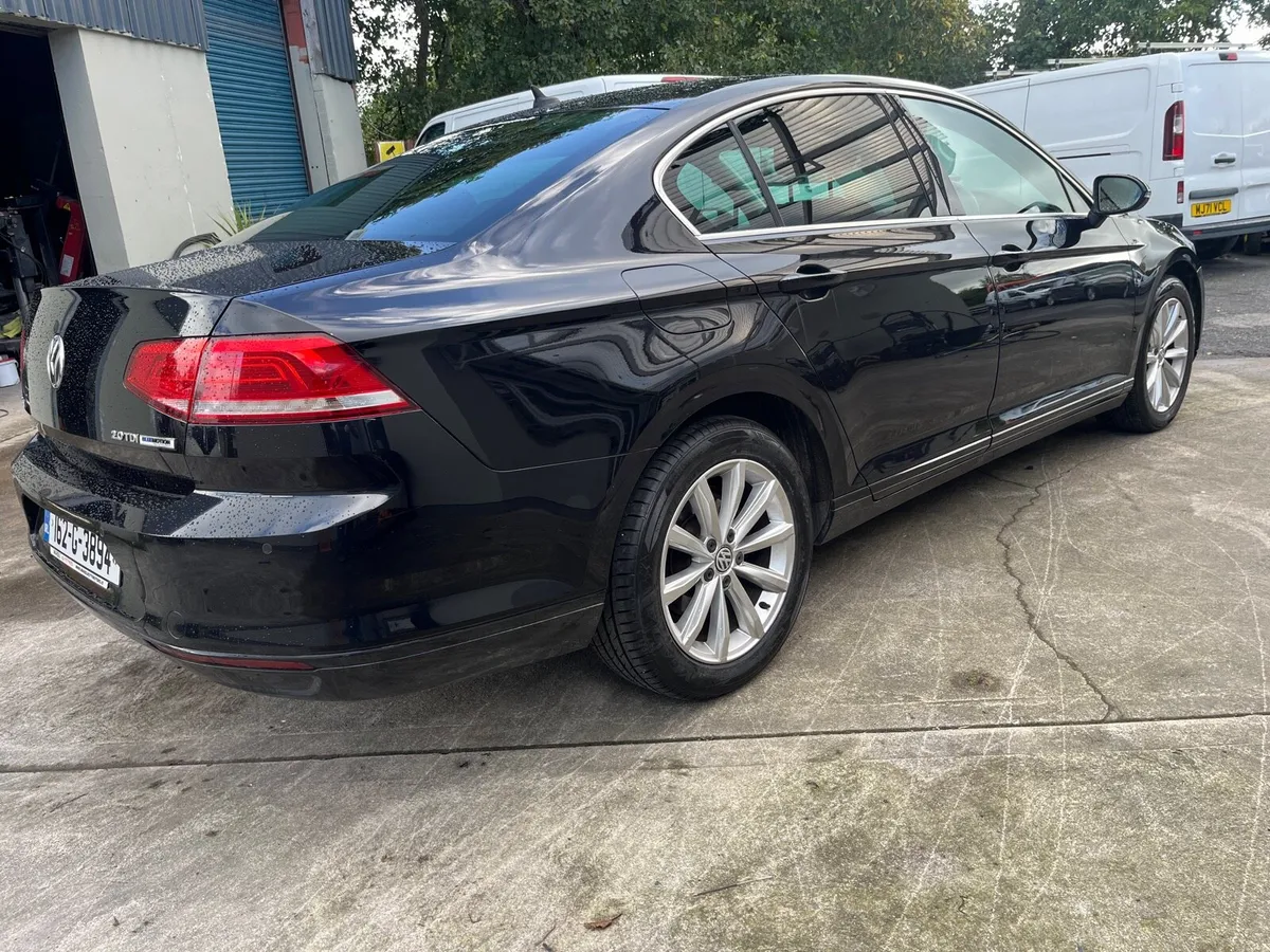 Vw Passat - Image 5