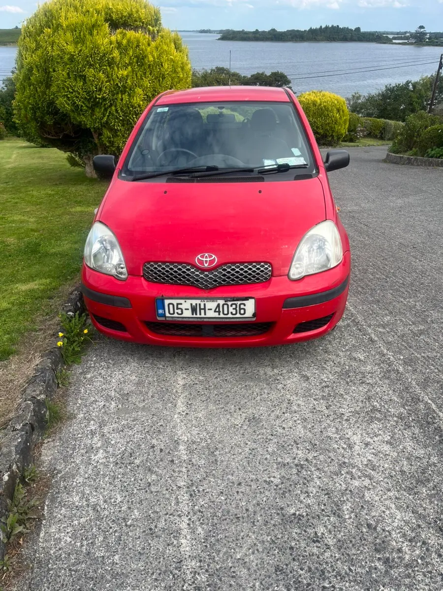 Toyota yaris - Image 1