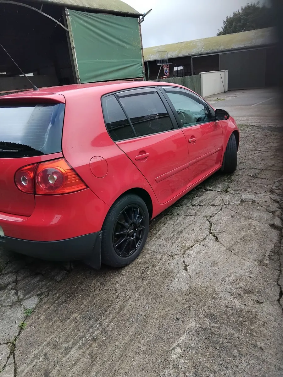 Volkswagen Golf 2008 - Image 2