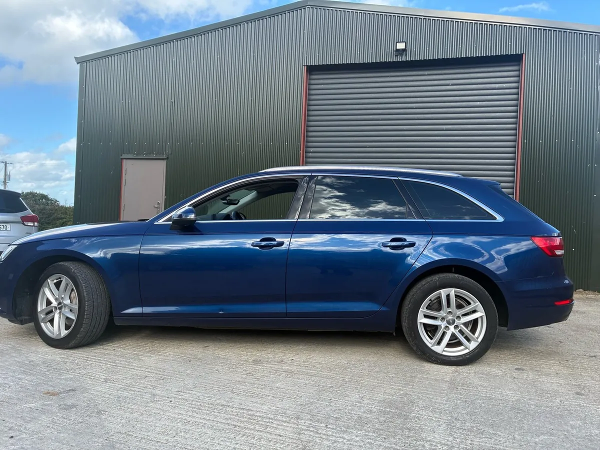 Audi A4 Estate Quattro - Image 4