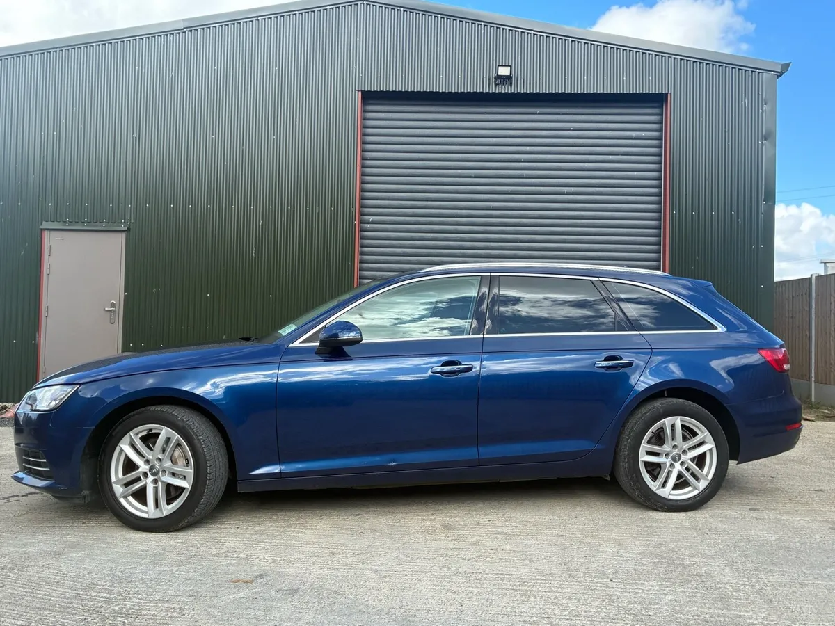 Audi A4 Estate Quattro - Image 5