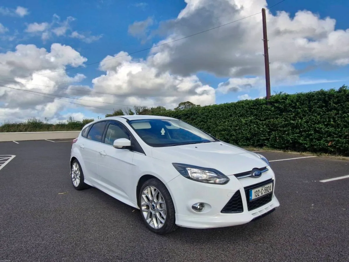 132 Ford Focus 1.0 Zetec S petrol 125 hp - Image 1