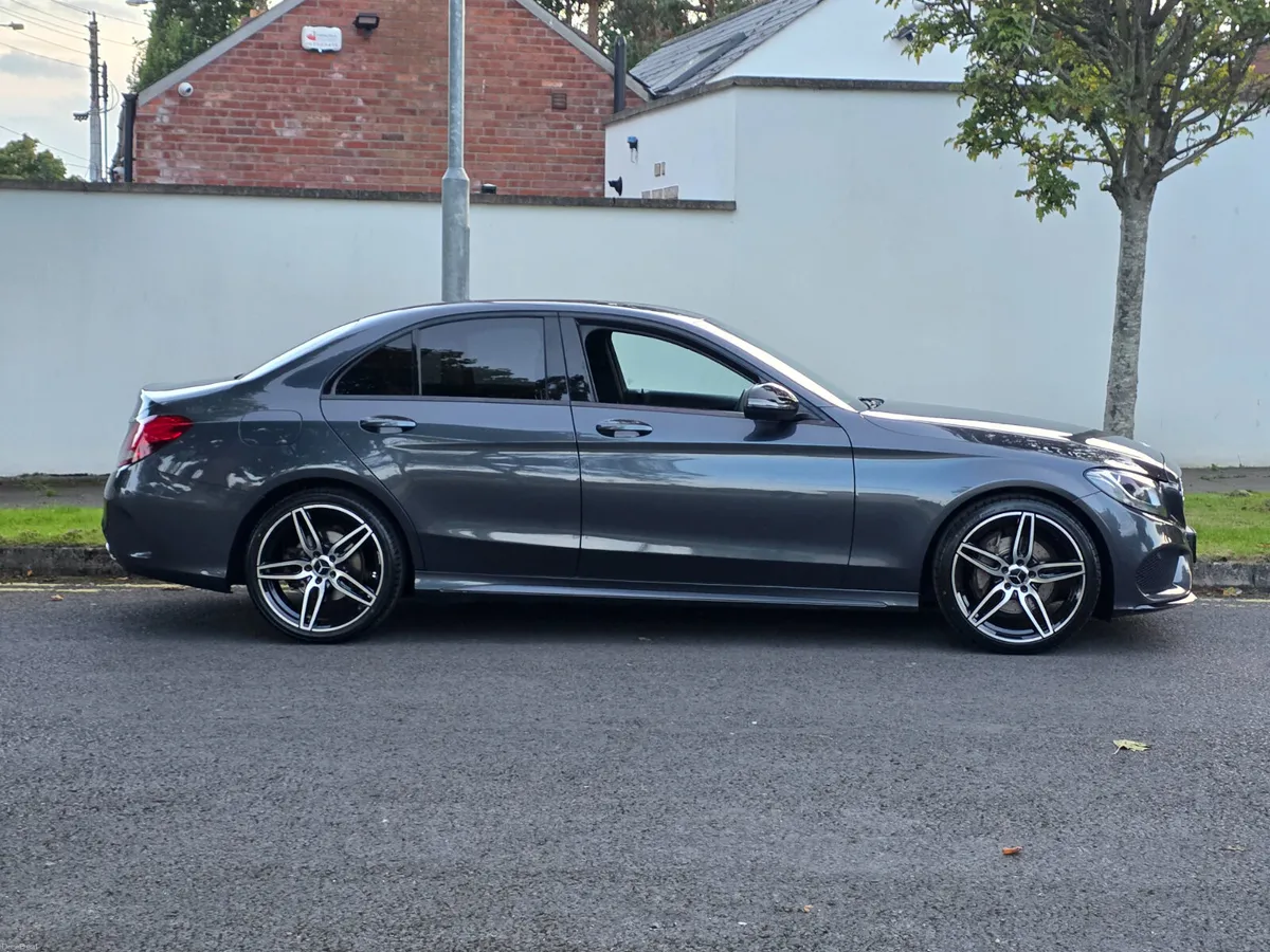Mercedes C180 AMG Night Edition Automatic 2017 - Image 6