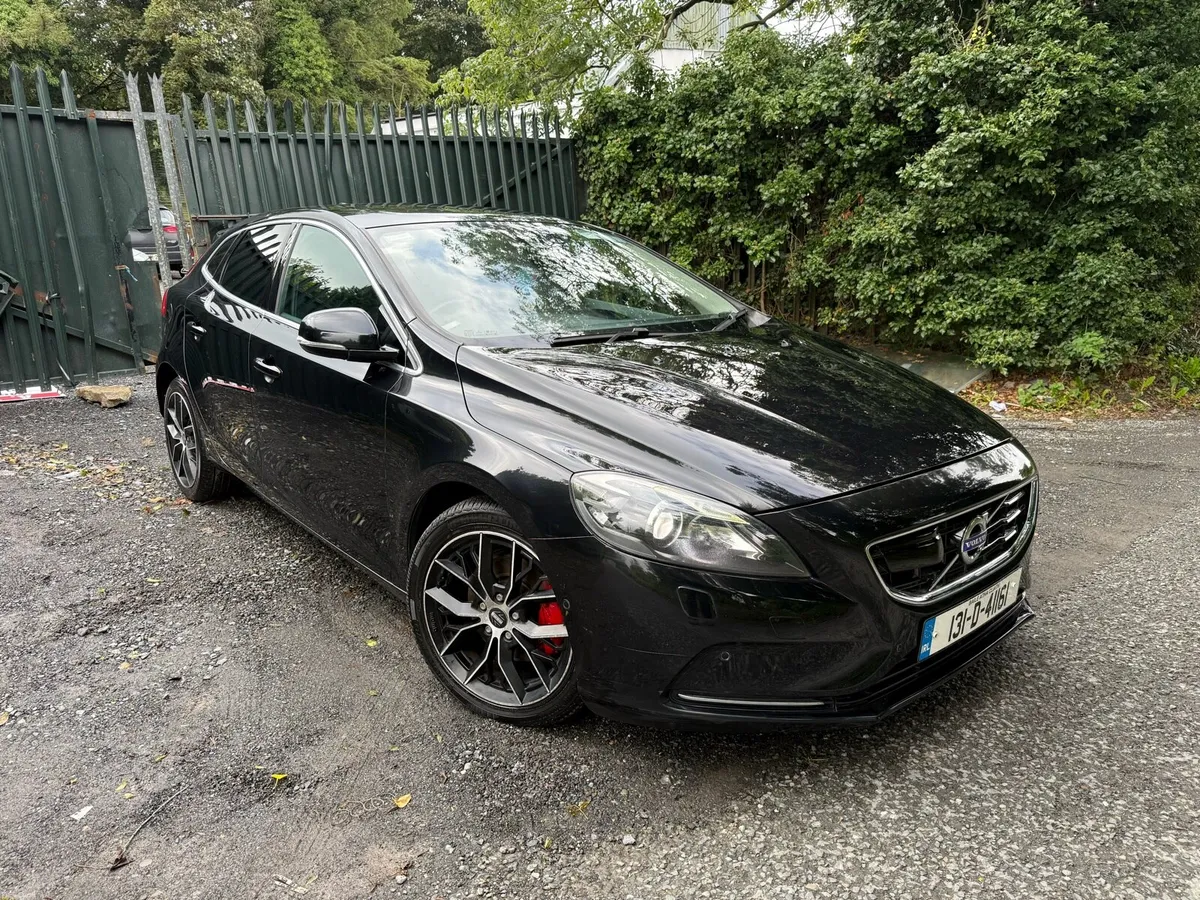 2013 Volvo V40 1.6 Petrol Automatic 08-2027 NCT - Image 1
