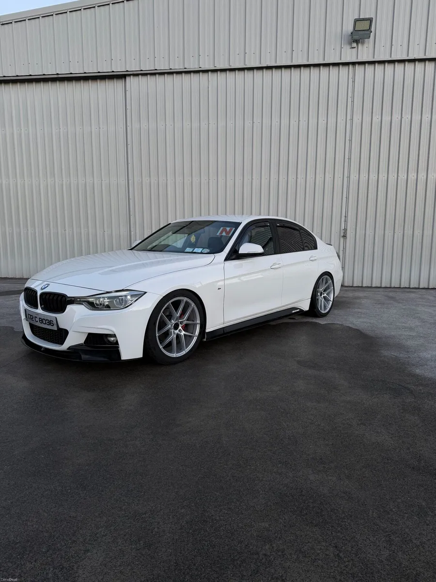 Bmw 3 series Msport - Image 3