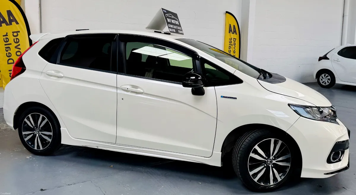 2017 Honda Fit 1.5 Hybrid Automatic,Sports Specs - Image 5