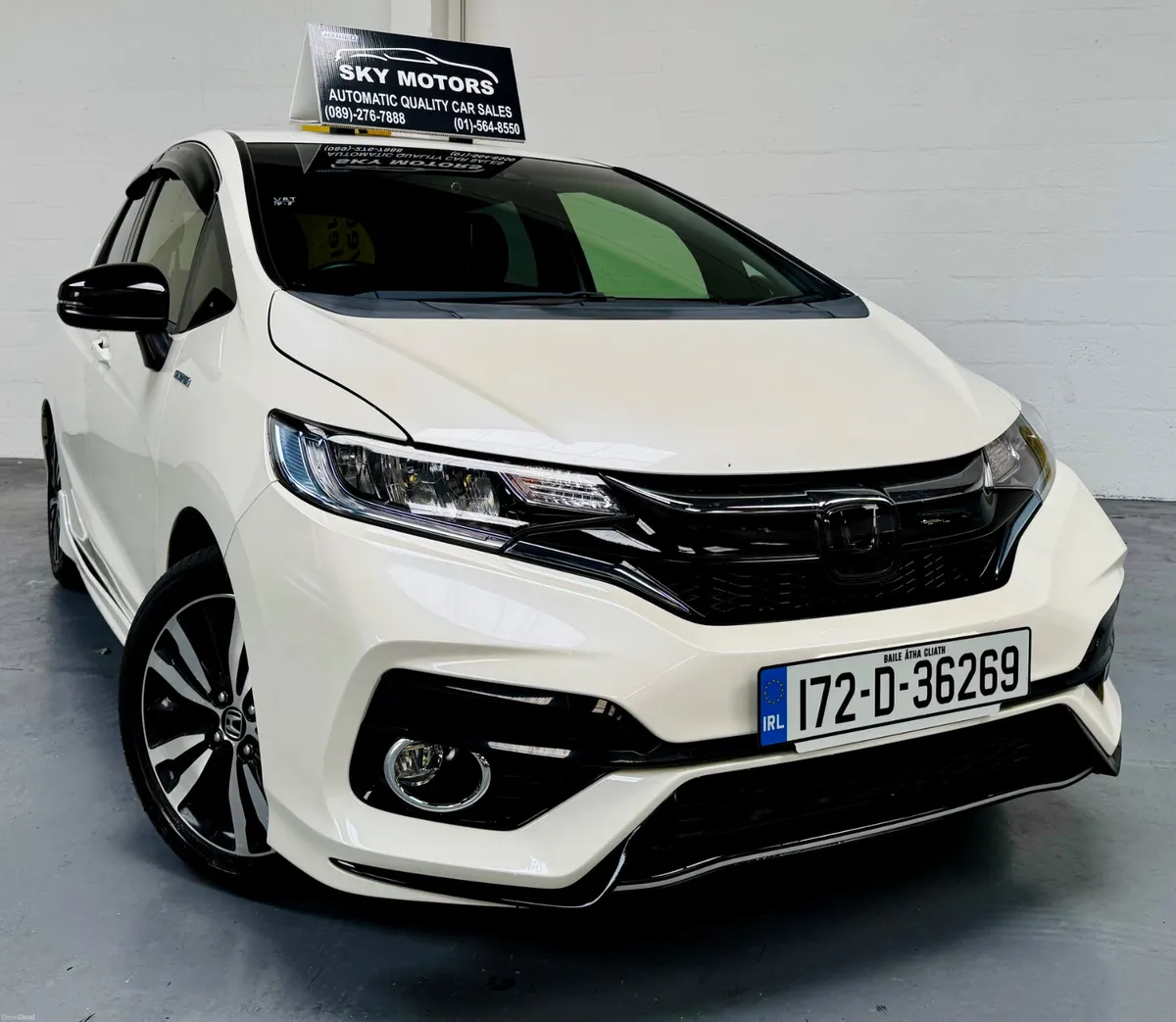 2017 Honda Fit 1.5 Hybrid Automatic,Sports Specs - Image 1