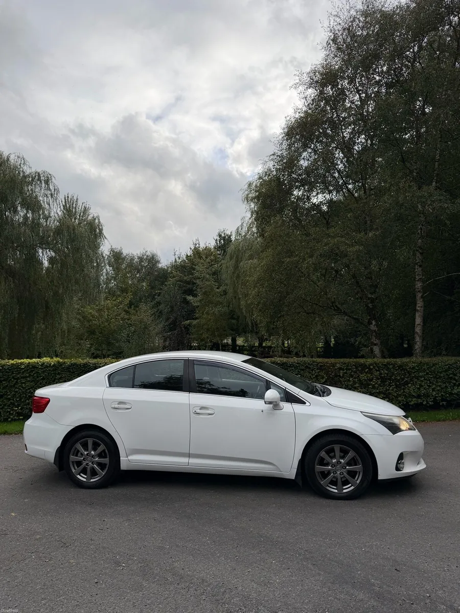 2013 TOYOTA AVENSIS 2.0 DIESEL D4D - Image 4