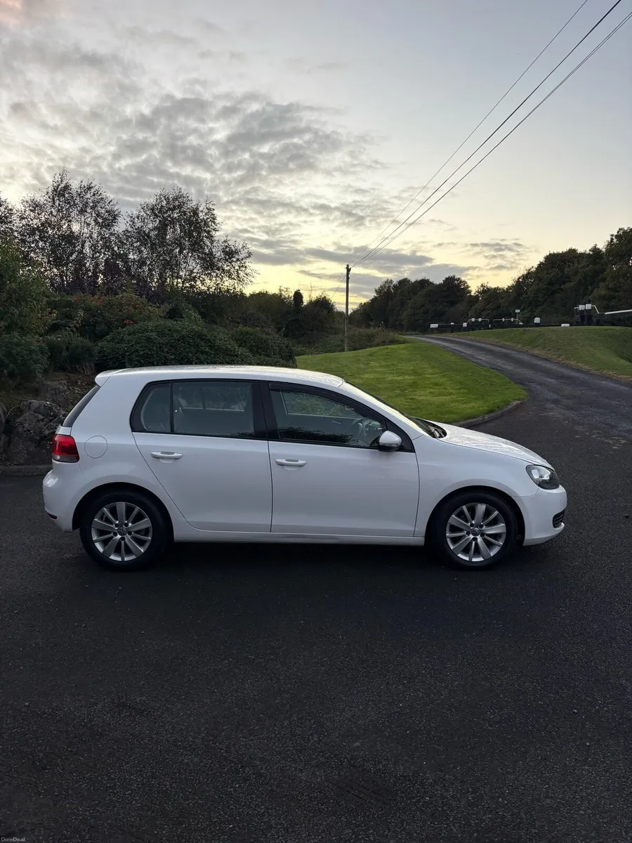 2011 VW Golf ❗️with TAX & NCT❗️ - Image 4