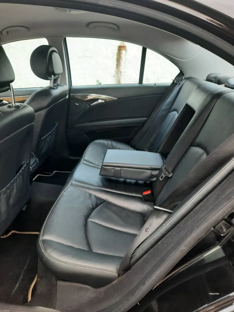Car - Image 5