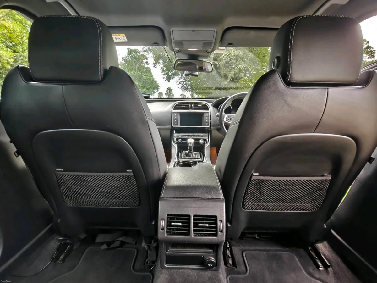 Jaguar XE R Sport 2L - Image 4