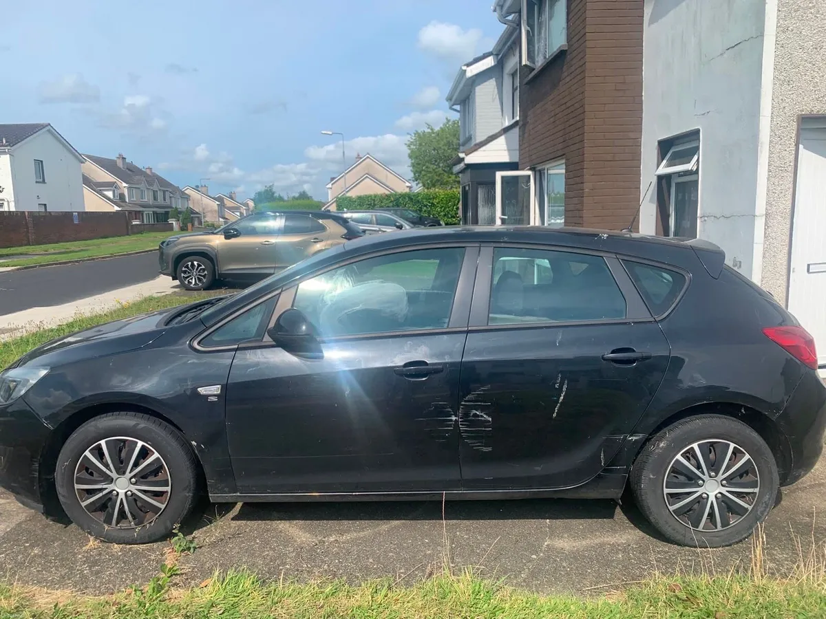 Opel Astra - Image 6