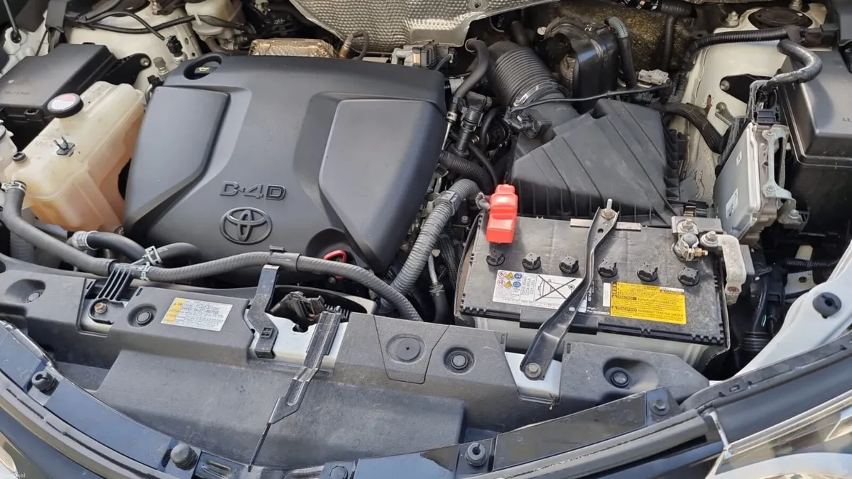 Toyota rav 4 - Image 5