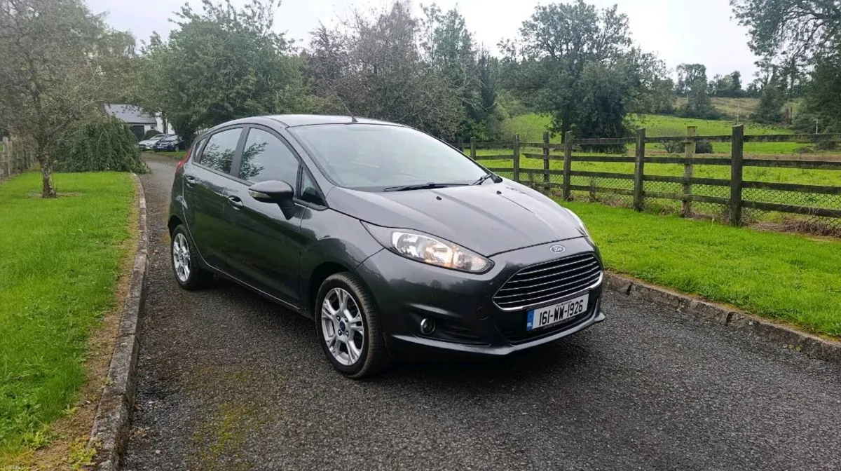 2016 Ford Fiesta Zetec Petrol - Image 1