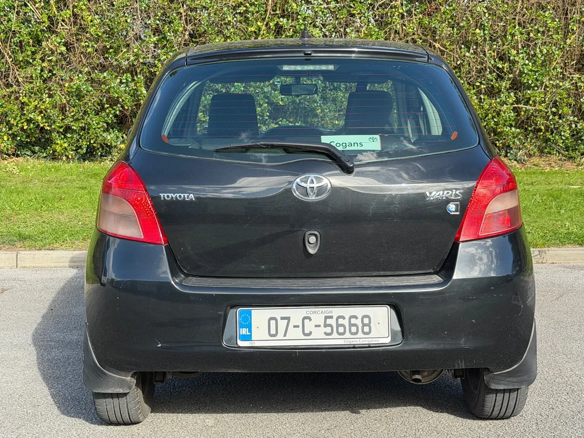 Toyota Yaris - Image 4
