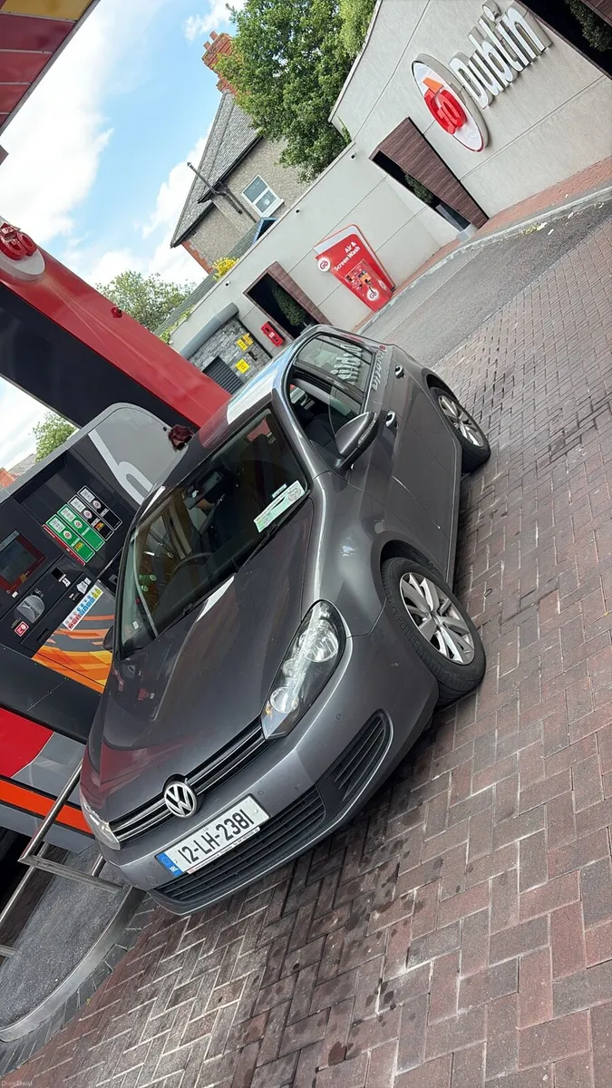 2012 vw golf - Image 2