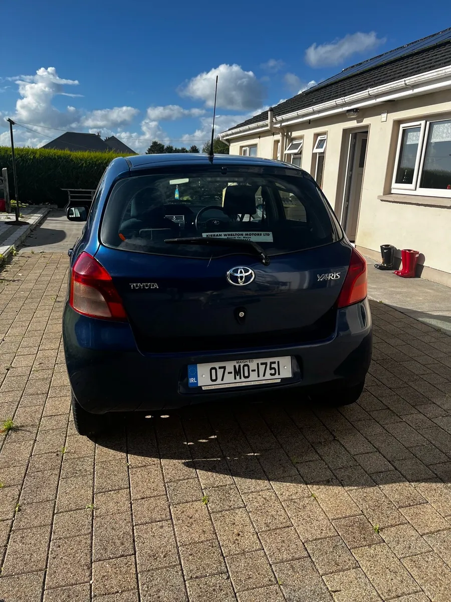 Toyota Yaris - Image 4