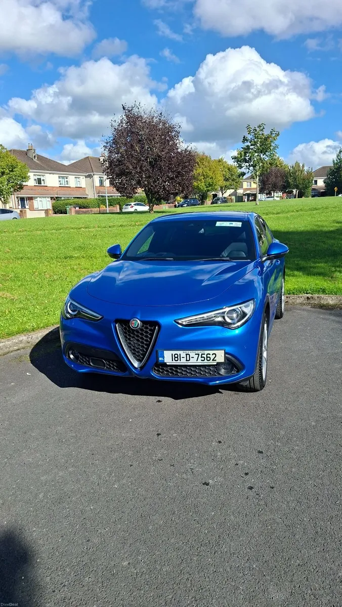 Alfa Romeo Stelvio 2018 - Image 4