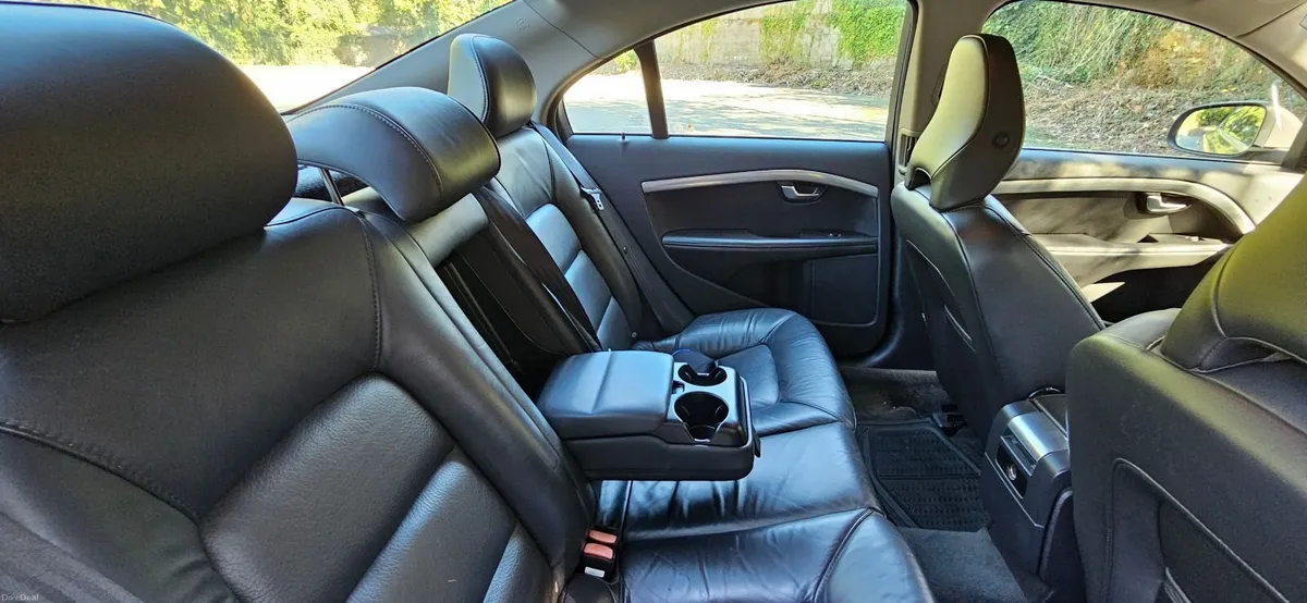 Volvo S80 D3 SE 2010 Auto Leather - Image 4