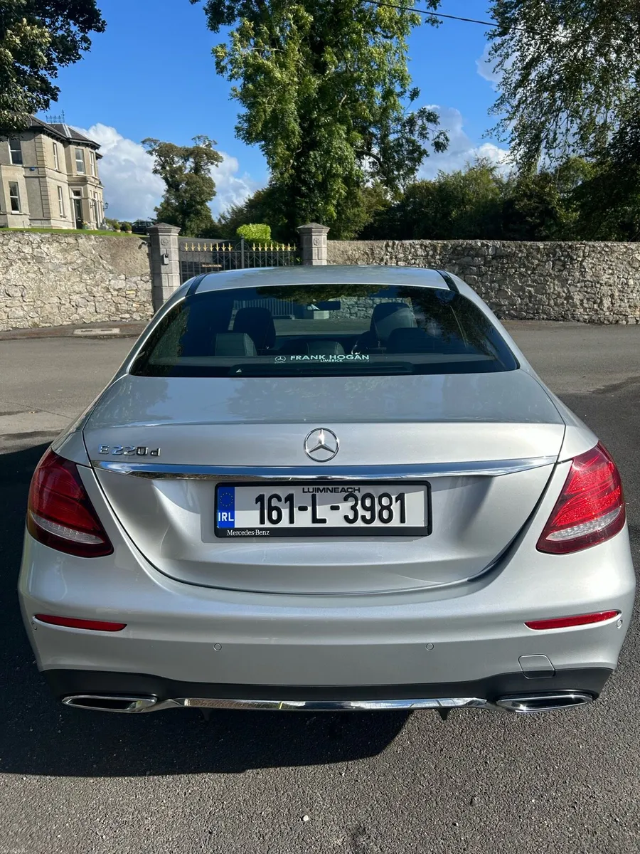161 Mercedes E220d AMG Line - Image 5
