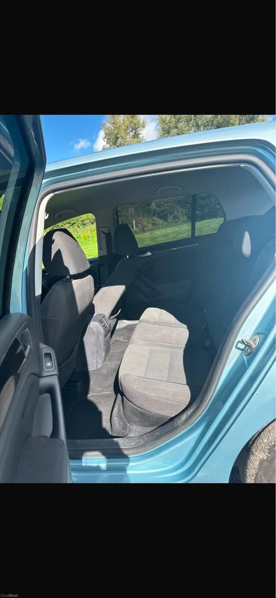 Volkswagen Golf - Image 6
