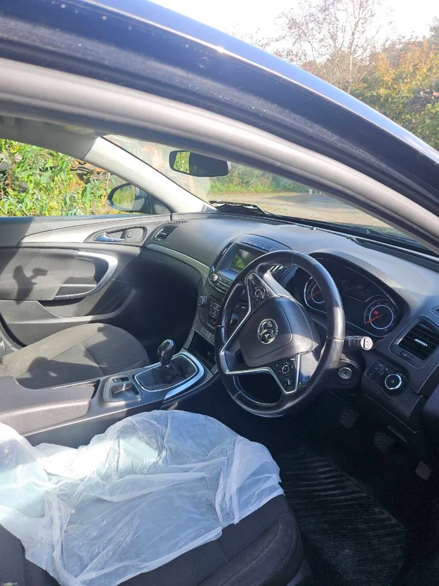 Vauxhall insignia 2.0 Diesel - Image 4