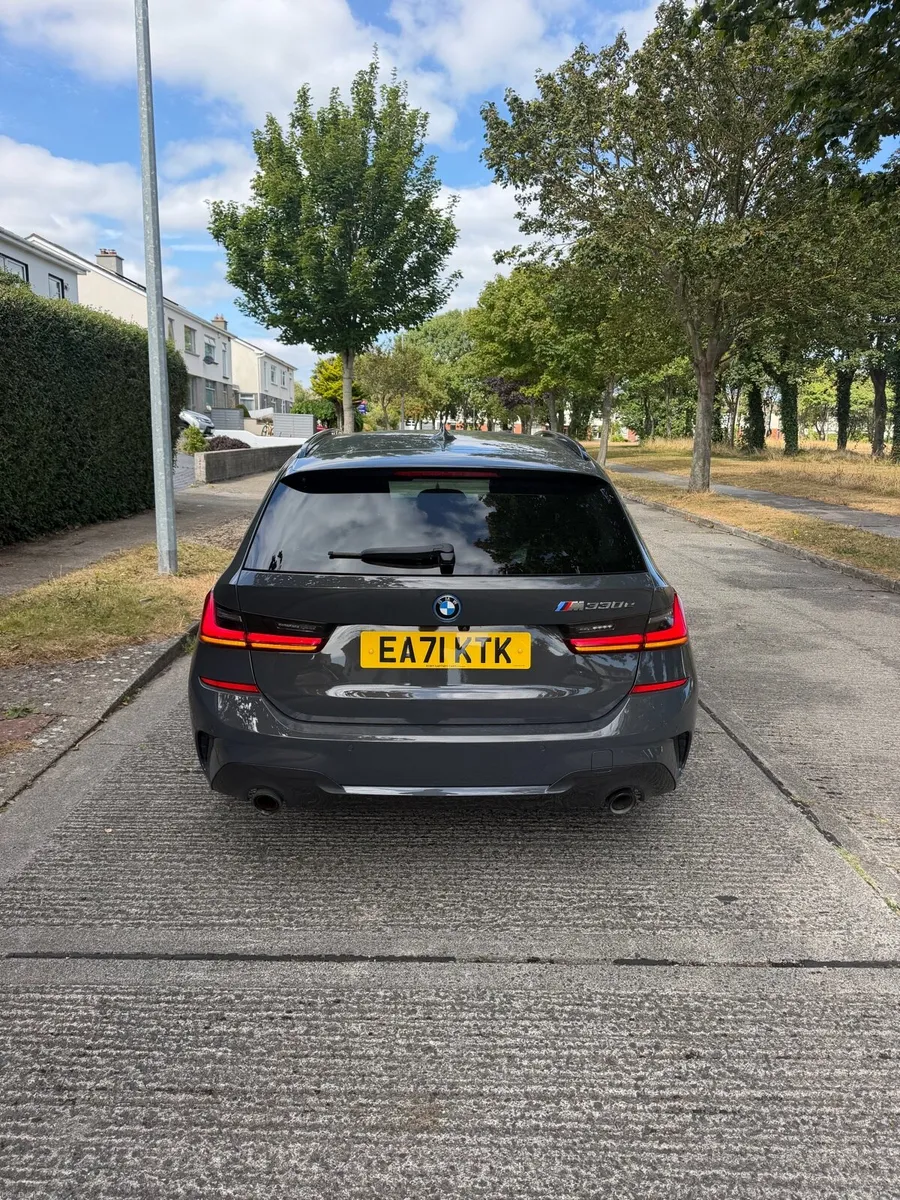 BMW 330e M sport pro edition - Image 4