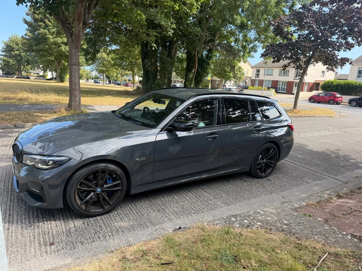 BMW 330e M sport pro edition - Image 3