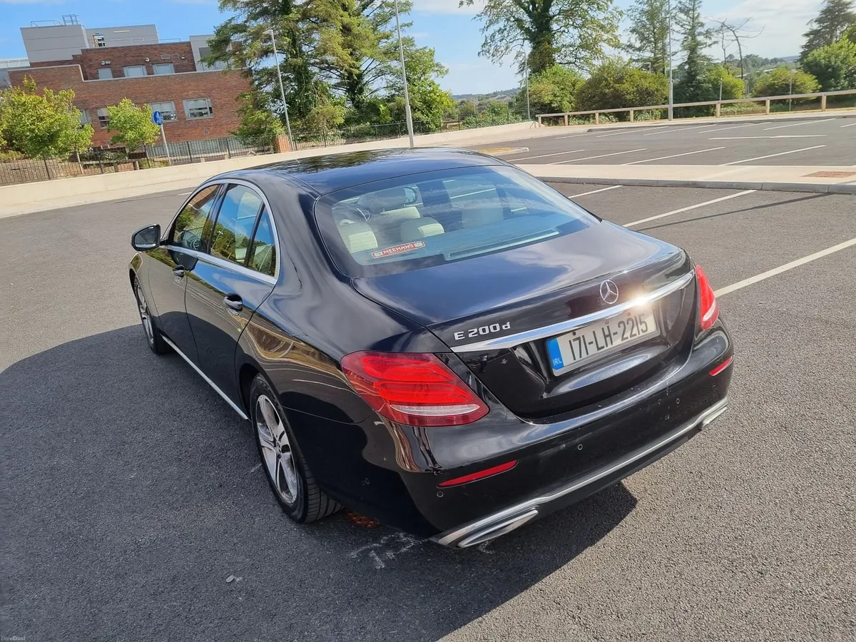 CREAM LEATHER Mercedes-Benz E-Class 2017 - Image 2