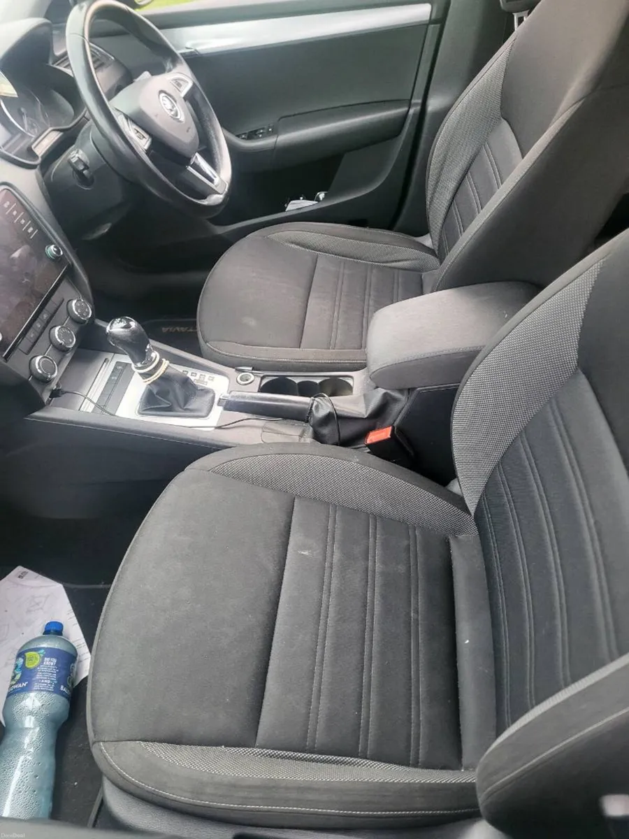 Skoda octavia automatic - Image 3