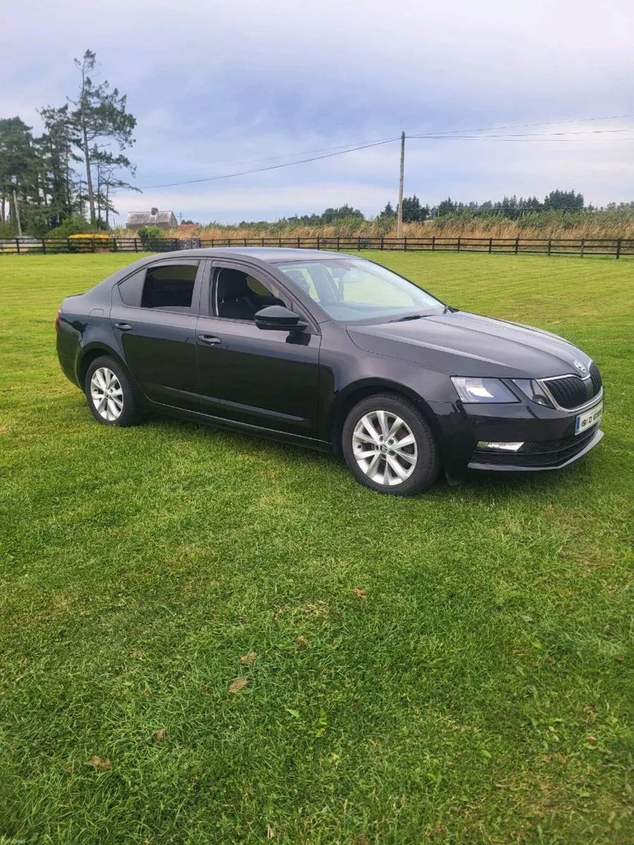 Skoda octavia automatic - Image 1