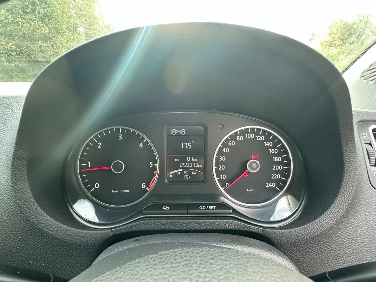 Volkswagen Polo 2013 - Image 5