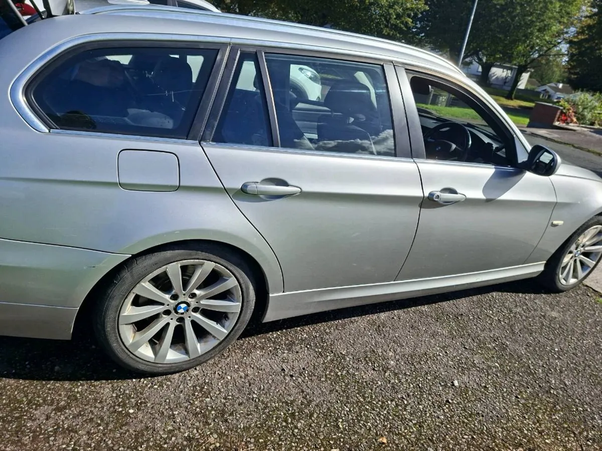 Bmw 318 D exclusive estate - Image 4