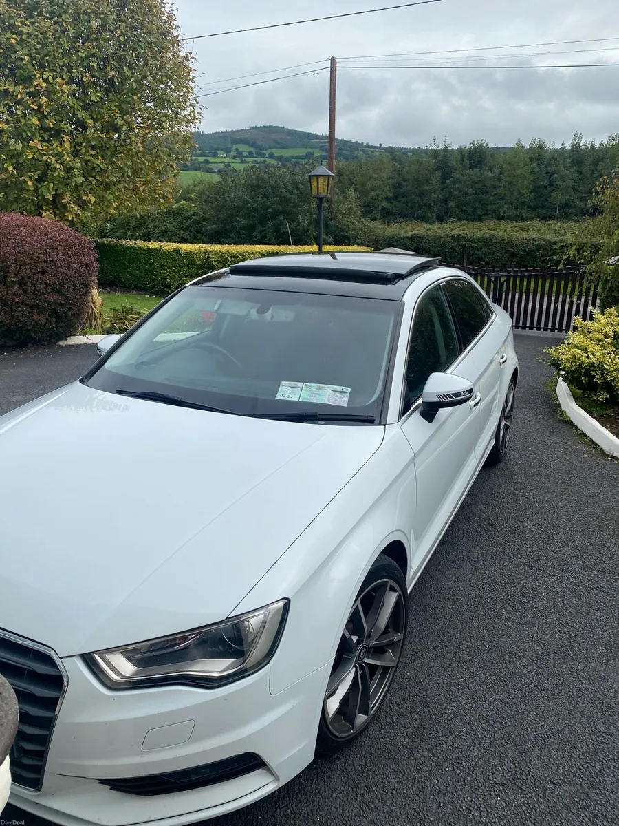 Audi A3 saloon sport 161 with sunroof - Image 2