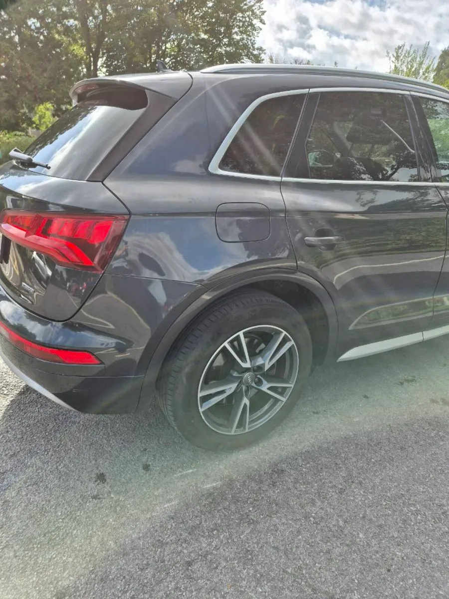 Audi Q5 - Image 5