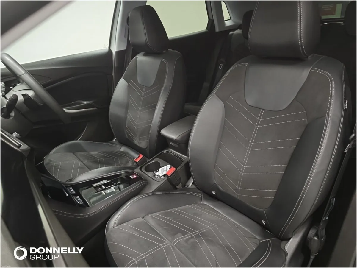 Vauxhall Grandland 1.6 Plug-in Hybrid Ultimate 5dr - Image 5
