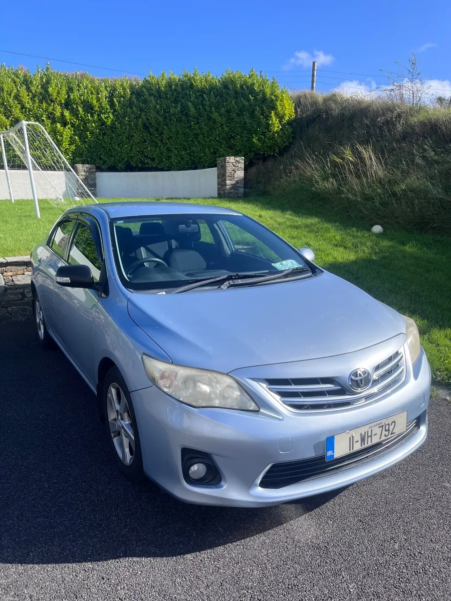 Toyota Corolla 2011 - Image 1