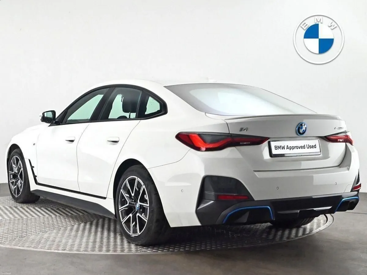BMW i4 eDrive40 M Sport - Image 2