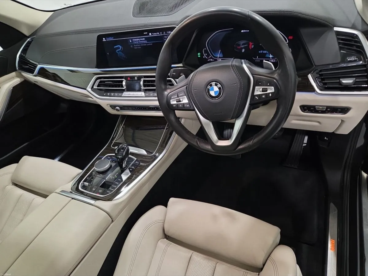 BMW X5 xDrive45e xLine - Image 6