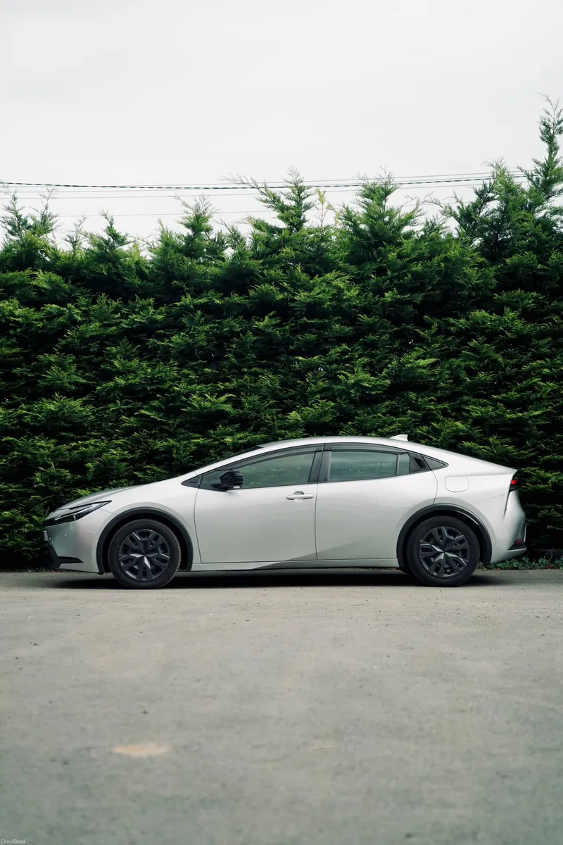 Toyota Prius Self Charging Hybrid 2023 - Image 2