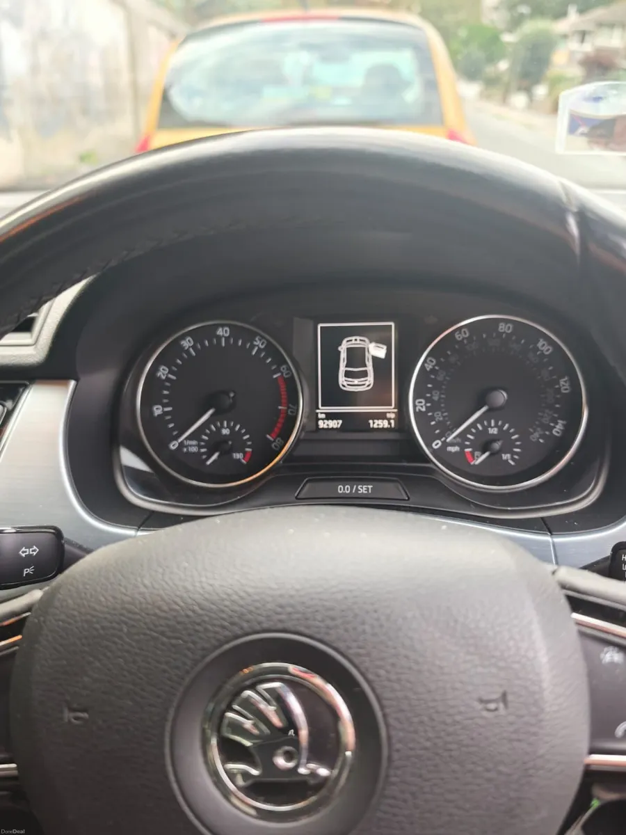 Skoda Fabia 2016 - Image 2