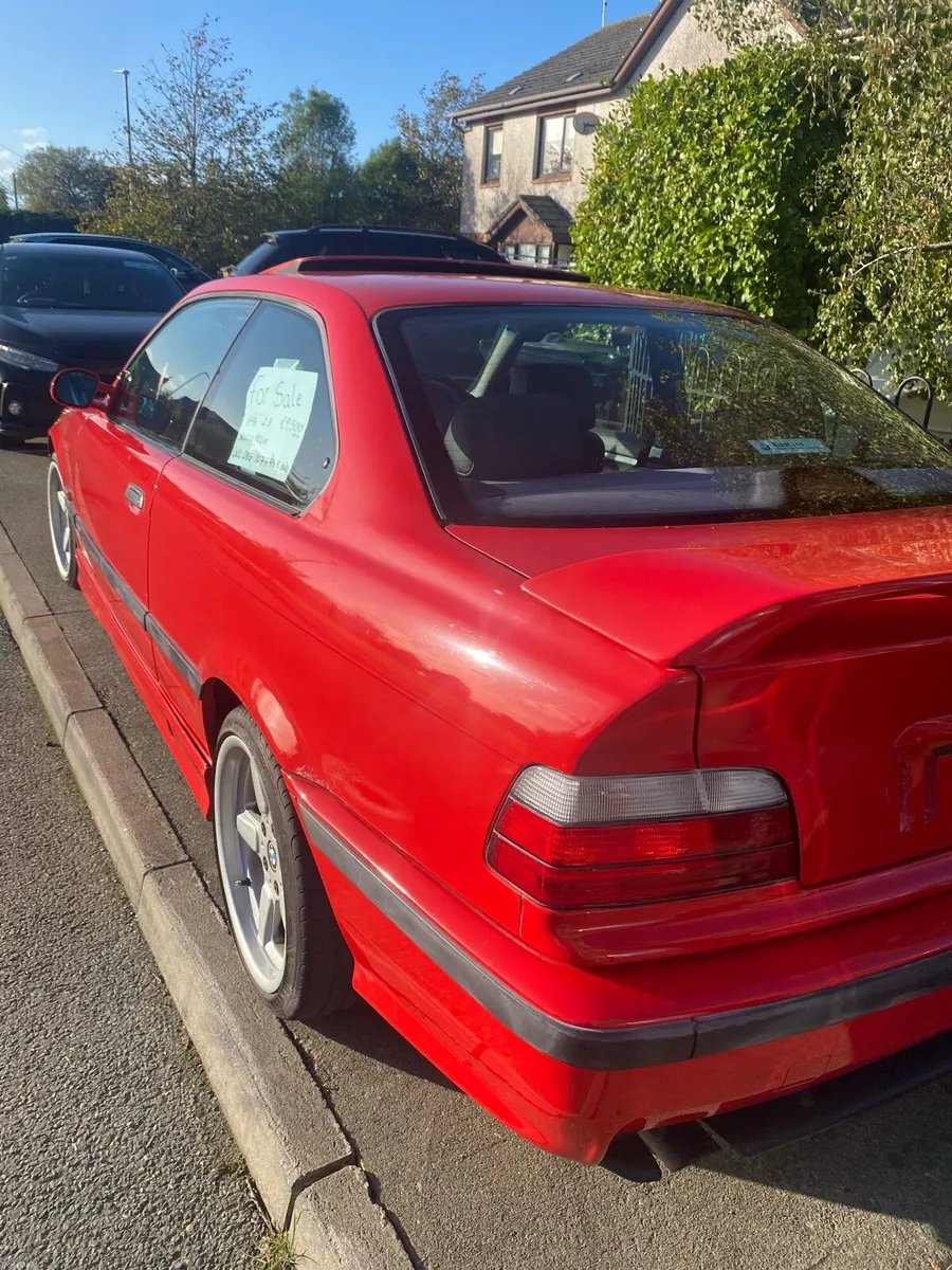 E36 - Image 4