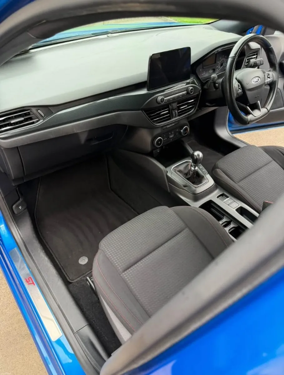Ford Focus 2019 - Image 4