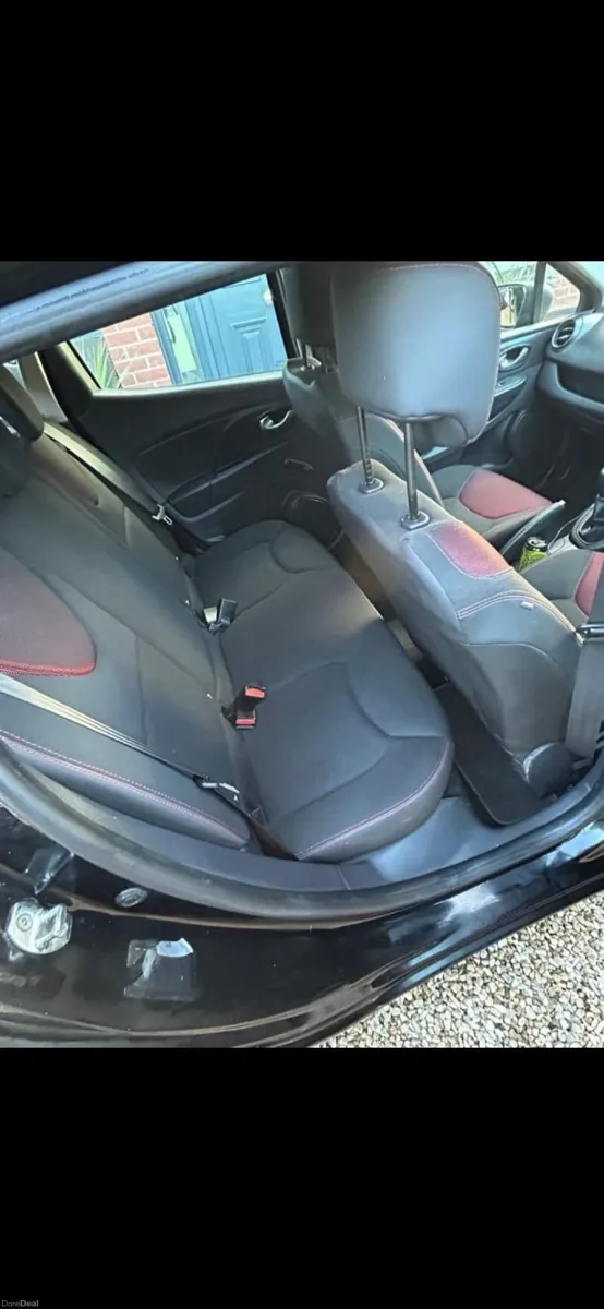 Renault Clio 2016 - Image 5