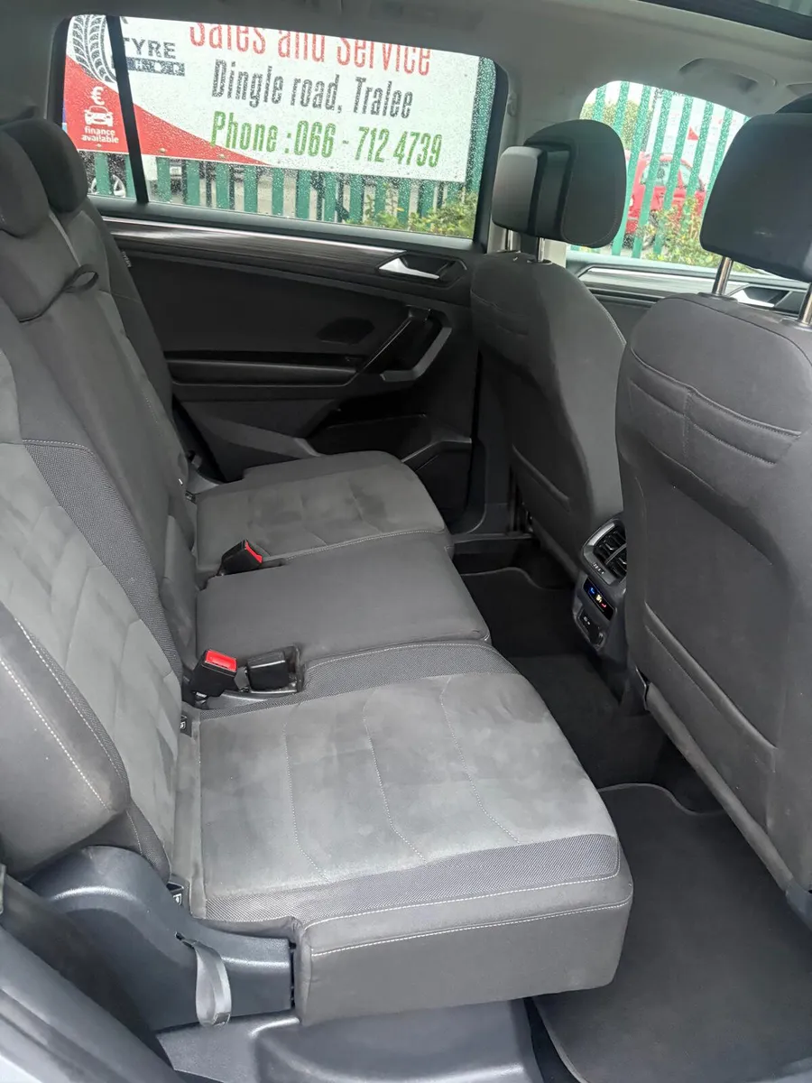 Volkswagen Tiguan 2023 - Image 6