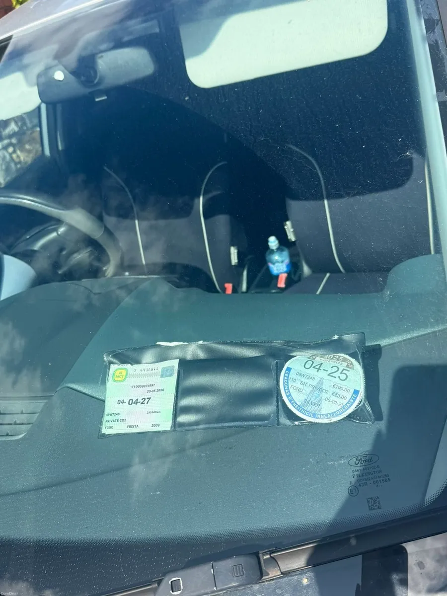 Ford Fiesta 2009 - Image 2